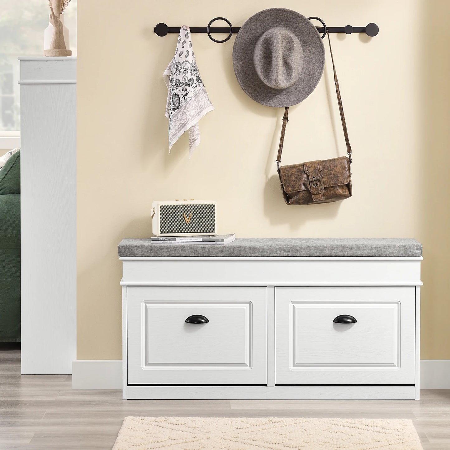 Banc à Chaussures au Design Scandinave | Assise et Rangement Compact