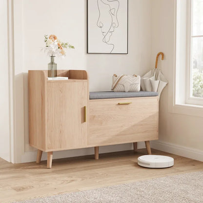 Banc à chaussures 2 en 1 avec assise confort, style scandinave et moderne, en bois clair et design épuré.