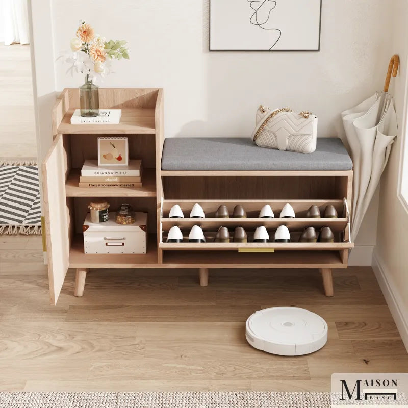 Banc à chaussures 2 en 1 avec assise confort, style scandinave moderne, en bois clair et design épuré.