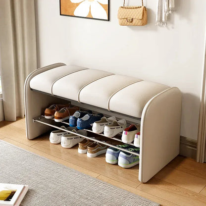 Banc à chaussures design moderne blanc de 80 cm avec assise confortable, par Maison Banc, idéal pour entrée ou chambre.