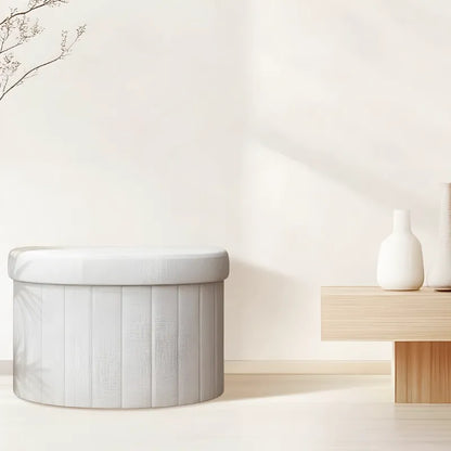 Banc coffre de rangement en demi-cercle Maison Banc avec design épuré, finition marron et gris, usage décoratif et pratique.