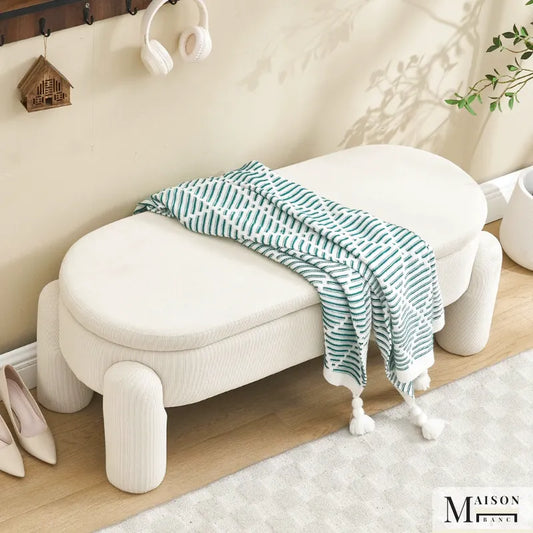 Banc coffre de rangement Ottoman beige de Maison Banc avec design moderne et élégant, assise rembourrée et espace de stockage intégré.