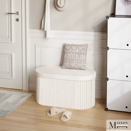 Banc coffre en velours blanc avec rangement pliable, design moderne et décoratif, idéal pour salon ou chambre.