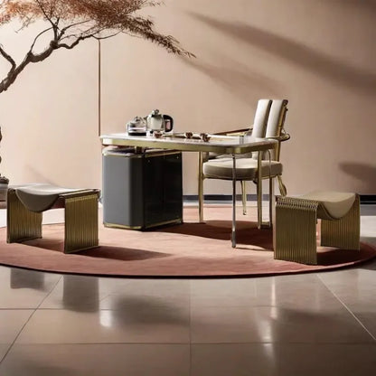 Banc de chambre luxe en métal doré mat, style italien, design minimaliste, structure élégante et moderne.