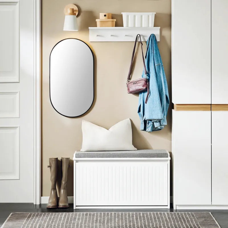 Banc d’entrée design nordique blanc avec rangement à chaussures, style minimaliste et pratique, par Maison Banc.