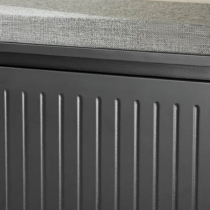 Banquette d’entrée design nordique avec rangement à chaussures, finition noire, style minimaliste et pratique, par Maison Banc