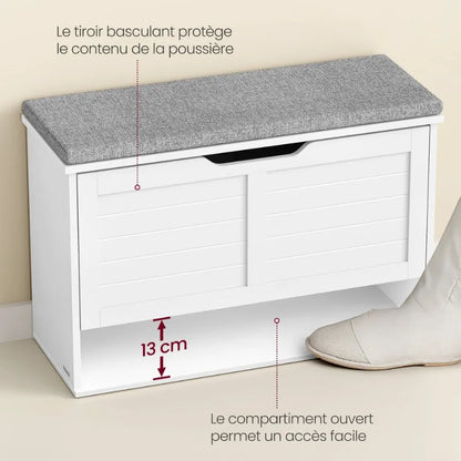 Banc d'entrée design scandinave avec assise rembourrée et rangement à 3 niveaux, en bois clair et style épuré.
