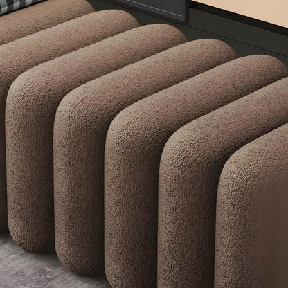 Banc d'entrée Nordique design luxe en velours doux marron café, style minimaliste, par Maison Banc.